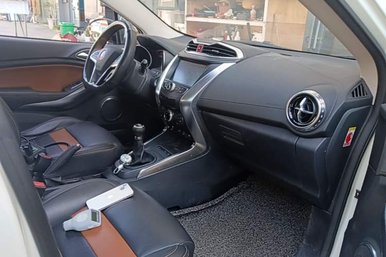 Used BYD Yuan 2016 1.5L Manual Luxury Version Right Front Seat