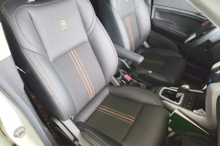 Used BYD Yuan 2016 1.5L Automatic Luxury Version Right Front Seat