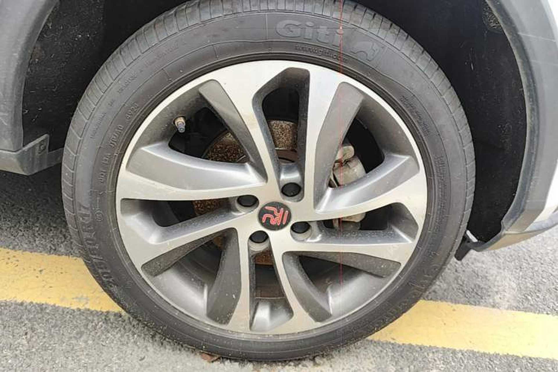 Used BYD Yuan 2016 1.5L Manual Luxury Model Right Front Wheel Hub