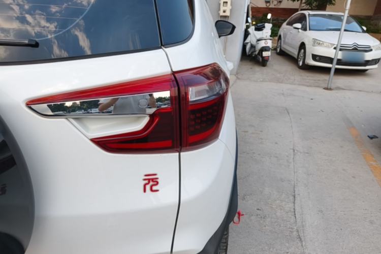 Used BYD Yuan 2016 1.5L Manual Luxury Version Right Rear Taillight