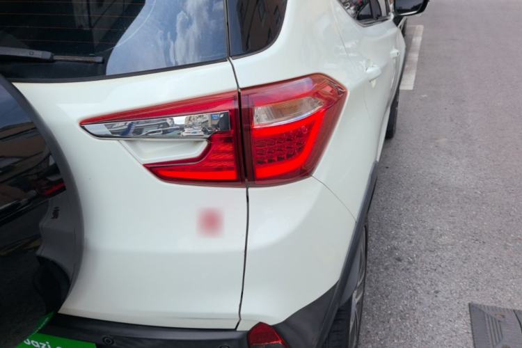 Used BYD Yuan 2016 1.5L Automatic Luxury Version Right Rear Taillight