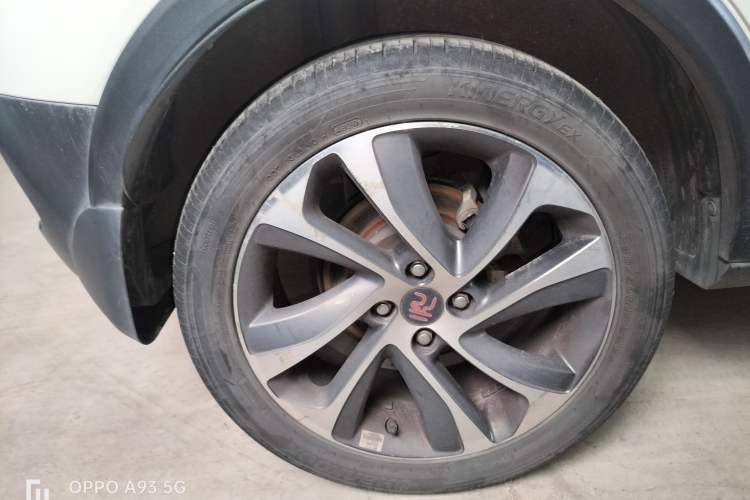 Used BYD Yuan 2016 1.5L Manual Luxury Version Right Rear Wheel Hub