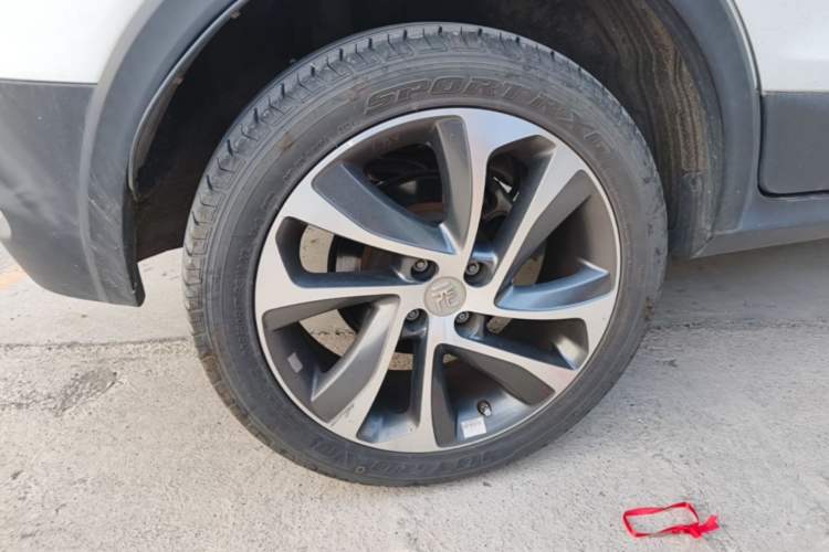 Used BYD Yuan 2016 1.5L Manual Luxury Version Right Rear Wheel Hub