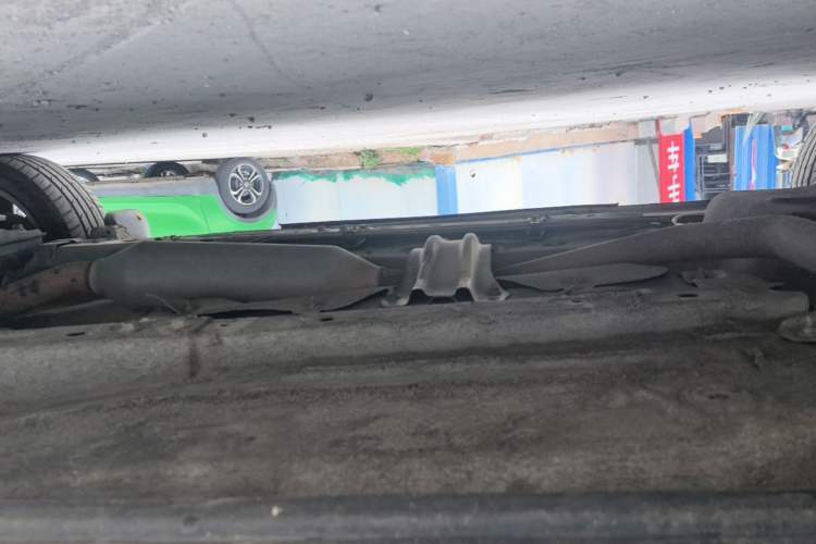 Used BYD Yuan 2016 1.5L Manual Luxury Model Right Side Sill