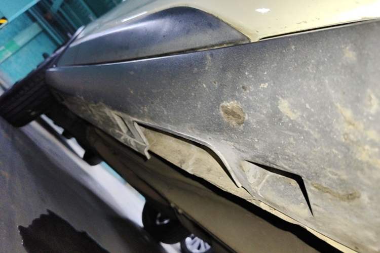 Used BYD Yuan 2016 1.5TID Automatic Prestige Model Right Side Sill