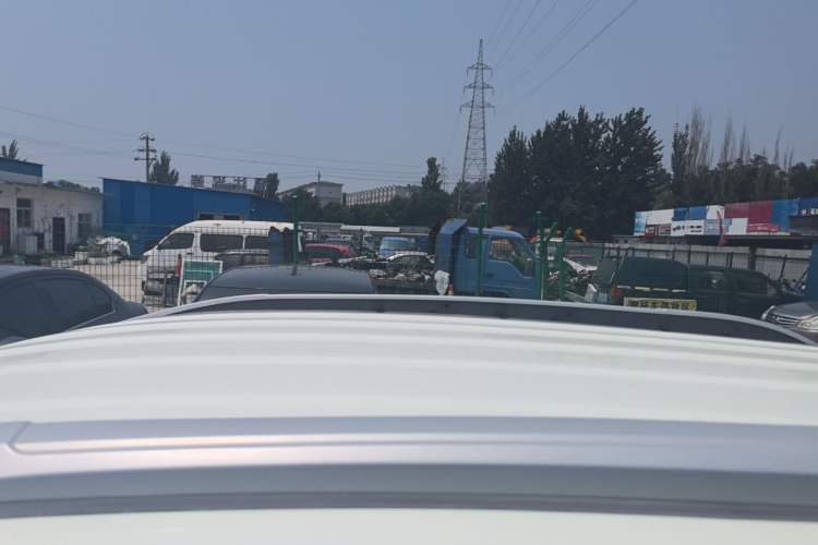 Used BYD Yuan 2016 1.5L Manual Luxury Model Roof