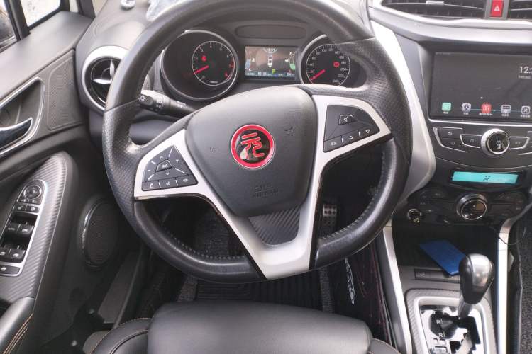 Used BYD Yuan 2016 1.5L Automatic Luxury Version Steering Wheel