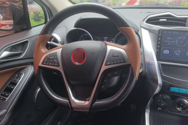 Used BYD Yuan 2016 1.5TID Automatic Luxury Version Steering Wheel