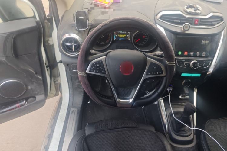 Used BYD Yuan 2016 1.5L Manual Luxury Version Steering Wheel