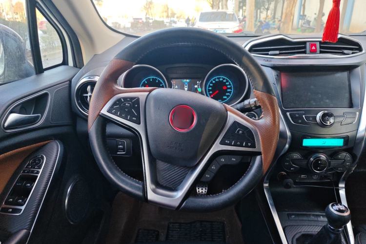 Used BYD Yuan 2016 1.5L Manual Luxury Model Steering Wheel