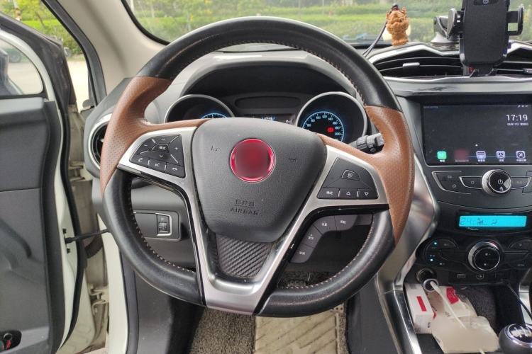 Used BYD Yuan 2016 1.5L Manual Luxury Model Steering Wheel