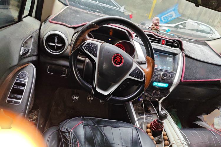 Used BYD Yuan 2016 1.5L Manual Luxury Version Steering Wheel