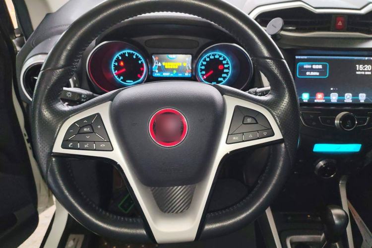 Used BYD Yuan 2016 1.5L Automatic Luxury Version Steering Wheel