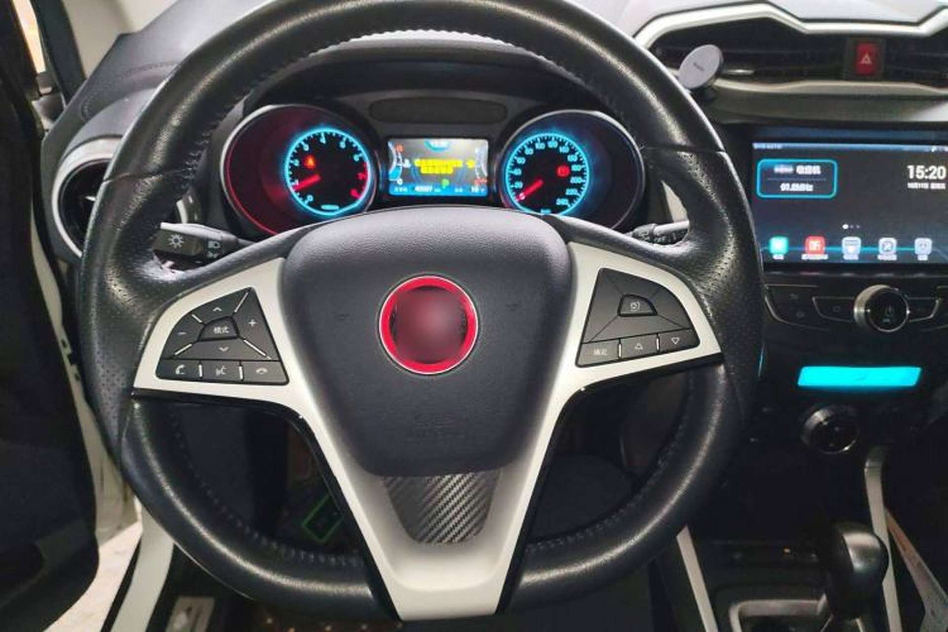 Used BYD Yuan 2016 1.5L Automatic Luxury Version Steering Wheel