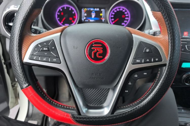 Used BYD Yuan 2016 1.5L Manual Luxury Version Steering Wheel