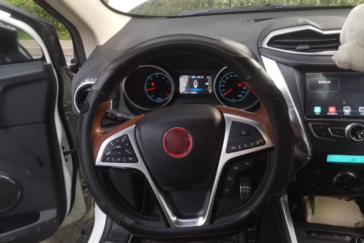 Used BYD Yuan 2016 1.5L Manual Luxury Model Steering Wheel