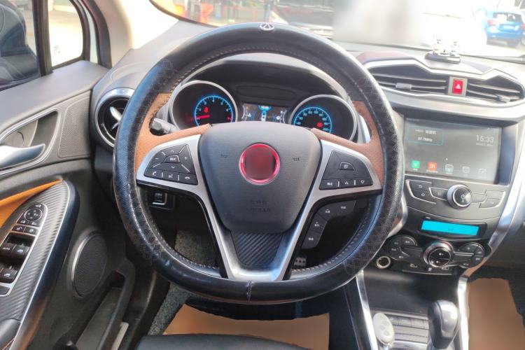 Used BYD Yuan 2016 1.5TID Automatic Luxury Version Steering Wheel