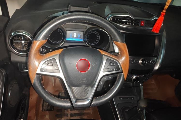 Used BYD Yuan 2016 1.5L Manual Luxury Model Steering Wheel