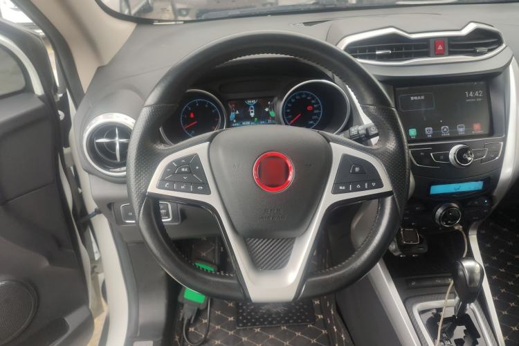 Used BYD Yuan 2016 1.5L Automatic Luxury Version Steering Wheel