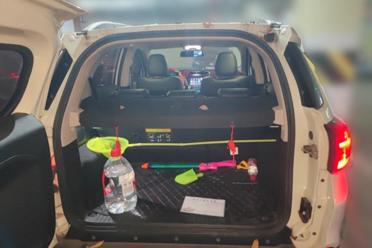 Used BYD Yuan 2016 1.5L Manual Luxury Version Trunk