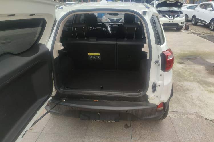 Used BYD Yuan 2016 1.5L Automatic Luxury Version Trunk