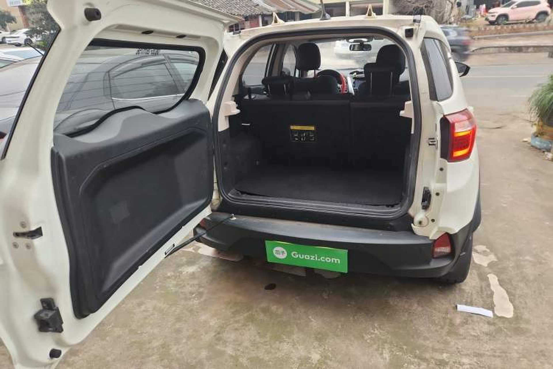 Used BYD Yuan 2016 1.5L Manual Comfort Model Trunk