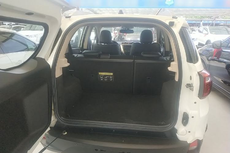 Used BYD Yuan 2016 1.5L Automatic Luxury Version Trunk