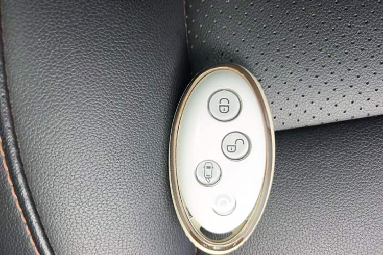 Used BYD Yuan 2016 1.5L Automatic Haoya Model Vehicle Key