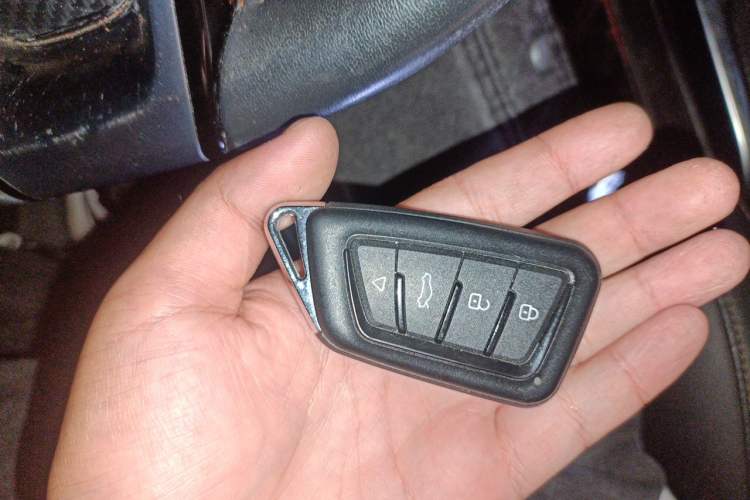Used BYD Yuan 2016 1.5L Manual Luxury Model Vehicle Key
