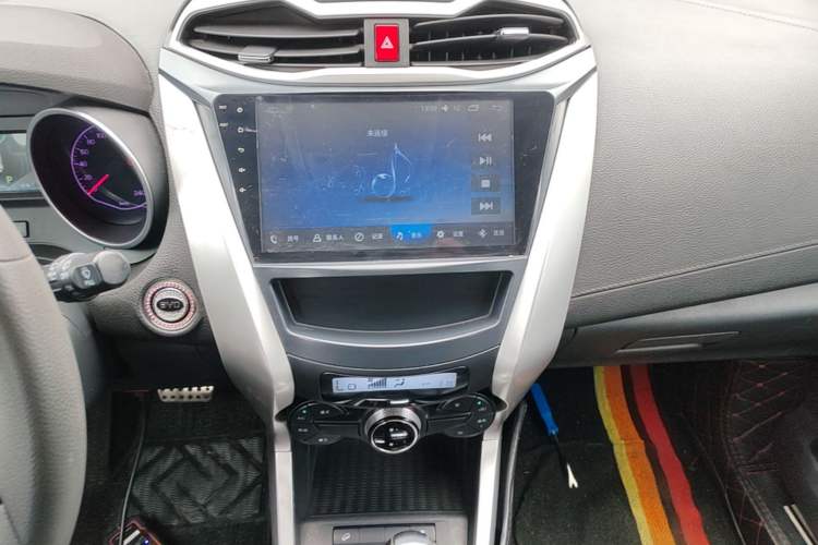 Used BYD Yuan 2017 1.5L Automatic Cool & Stylish Model Audio And AC Panel