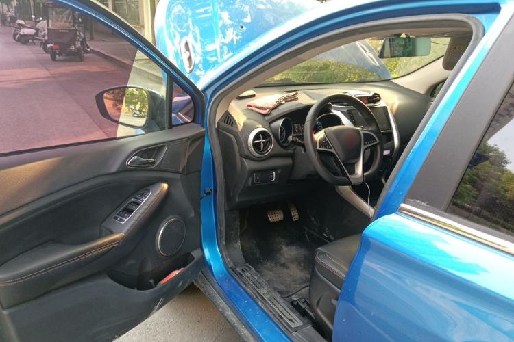 Used BYD Yuan 2017 1.5L Automatic Cool & Stylish Model Driver Seat