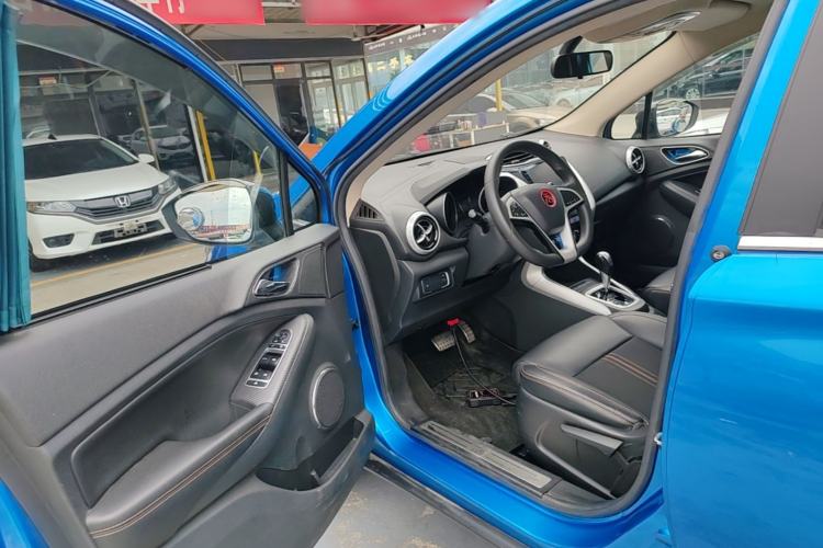 Used BYD Yuan 2017 1.5L Automatic Cool & Stylish Model Driver Seat