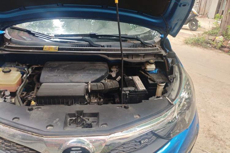 Used BYD Yuan 2017 1.5L Automatic Cool & Stylish Model Engine Bay Left