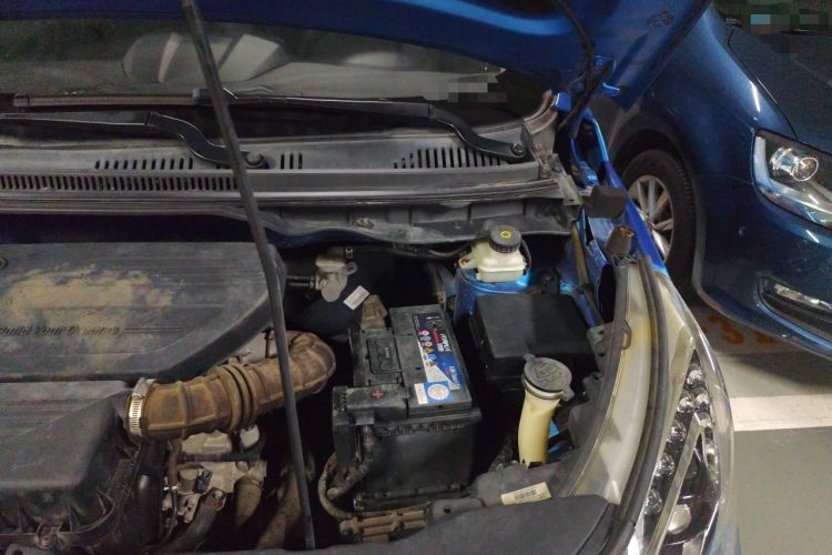 Used BYD Yuan 2017 1.5L Automatic Cool & Connected Model Engine Bay Left
