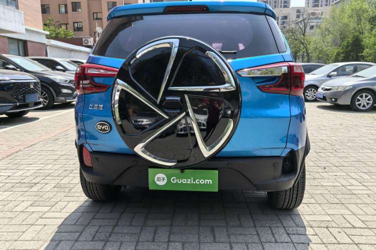 Used BYD Yuan 2017 1.5L Automatic Cool & Stylish Model Exterior 4