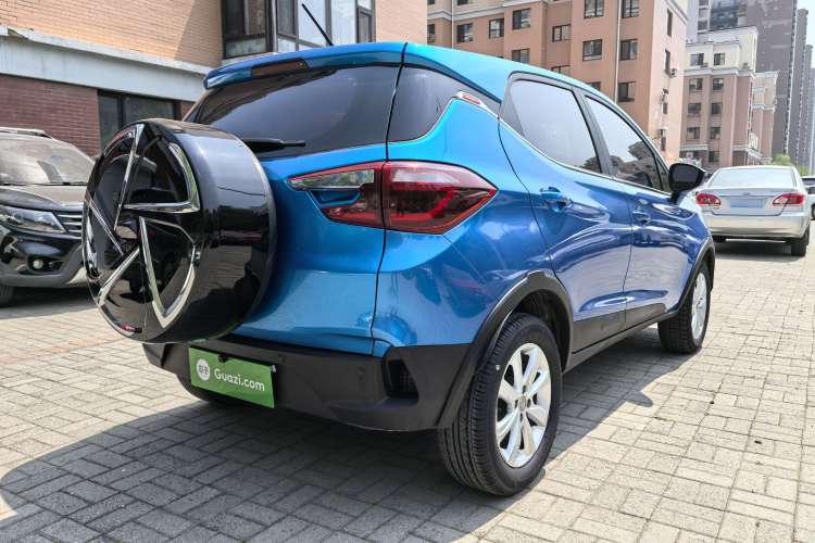 Used BYD Yuan 2017 1.5L Automatic Cool & Stylish Model Exterior 5