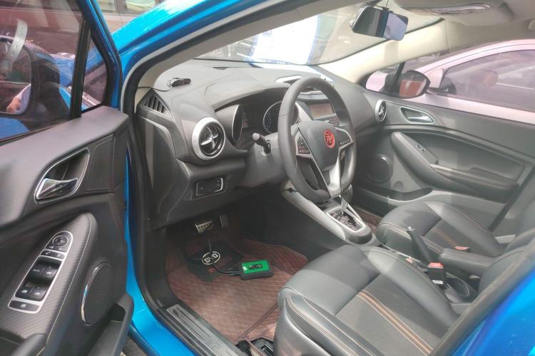 Used BYD Yuan 2017 1.5L Automatic Cool & Stylish Model Interior 3