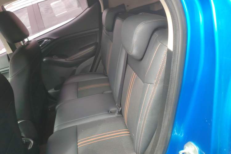 Used BYD Yuan 2017 1.5L Automatic Cool & Stylish Model Interior 4