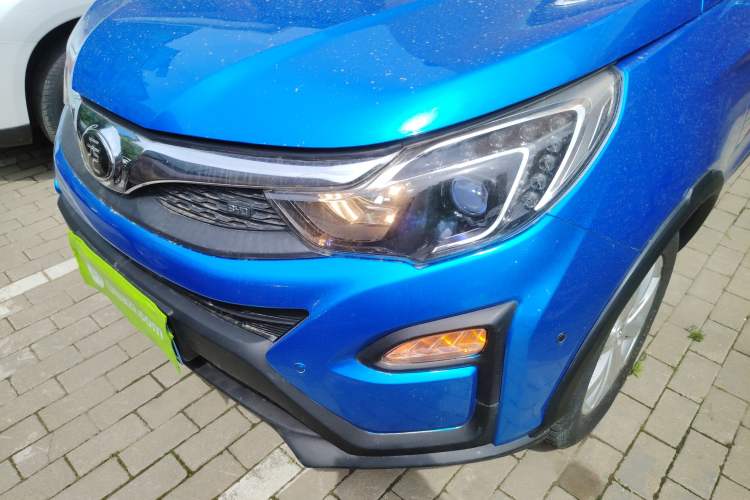 Used BYD Yuan 2017 1.5L Automatic Cool & Stylish Model Left Front Headlight
