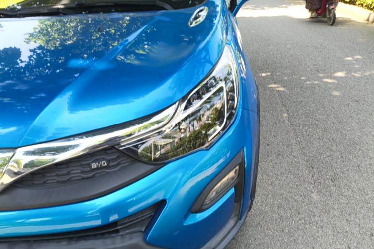 Used BYD Yuan 2017 1.5L Automatic Cool & Connected Model Left Front Headlight