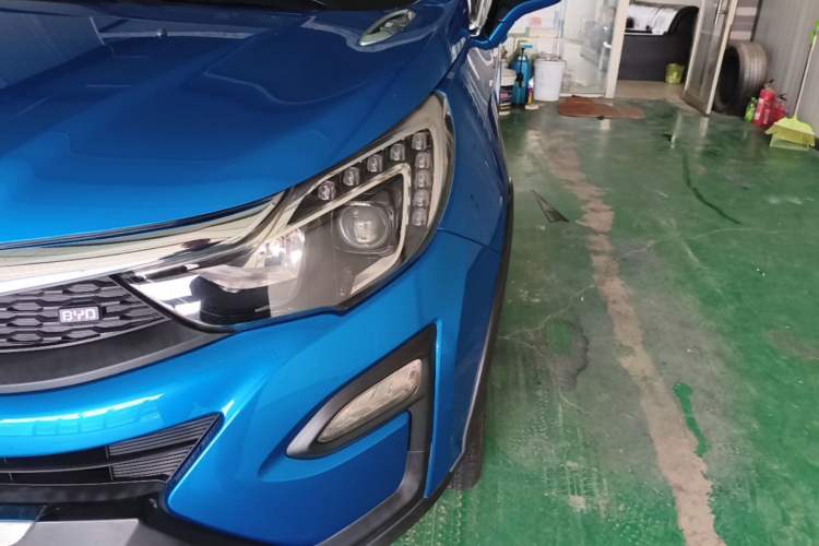Used BYD Yuan 2017 1.5L Automatic Cool & Connected Model Left Front Headlight