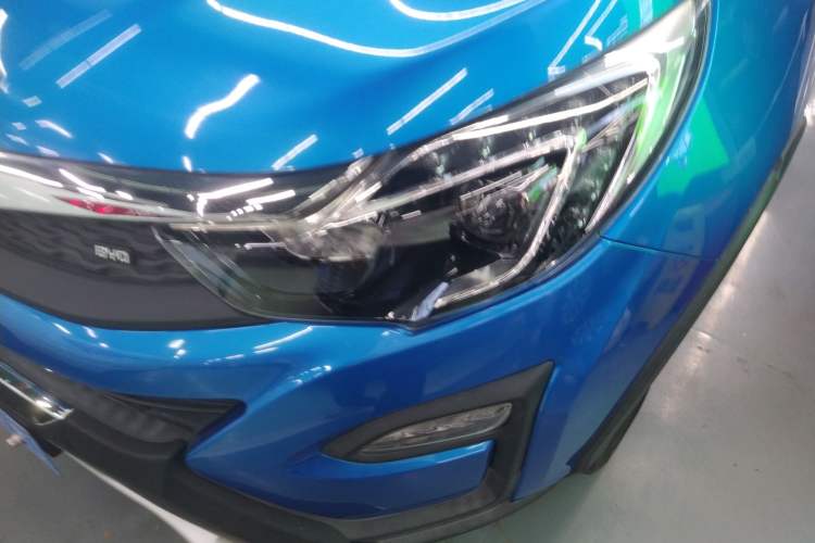 Used BYD Yuan 2017 1.5L Automatic Cool & Stylish Model Left Front Headlight