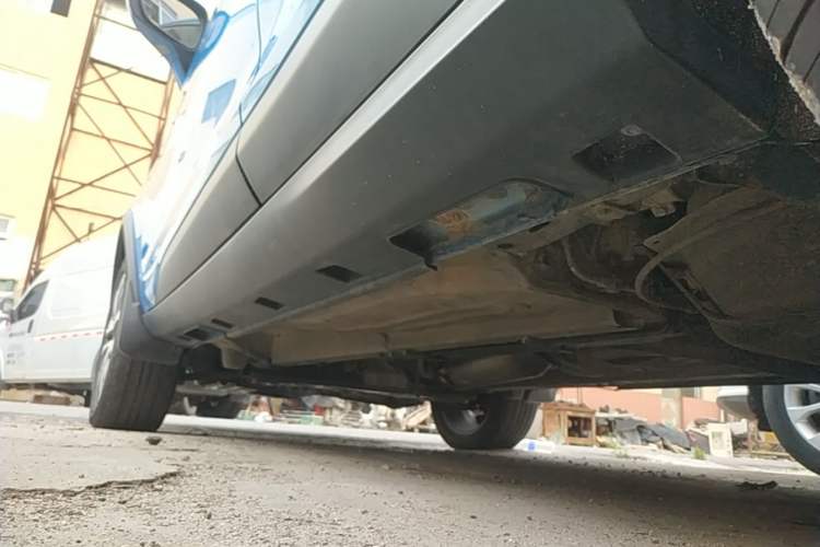 Used BYD Yuan 2017 1.5L Automatic Cool & Connected Model Left Side Sill
