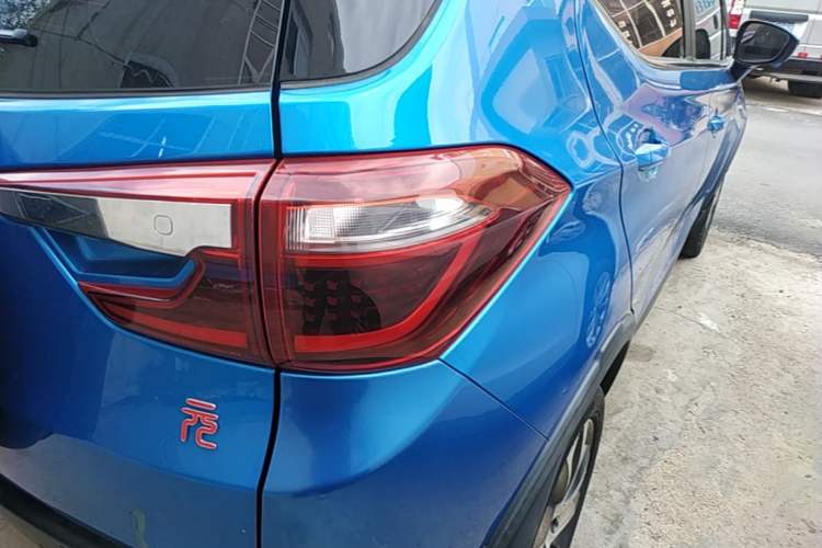 Used BYD Yuan 2017 1.5L Automatic Cool & Connected Model Right Rear Taillight