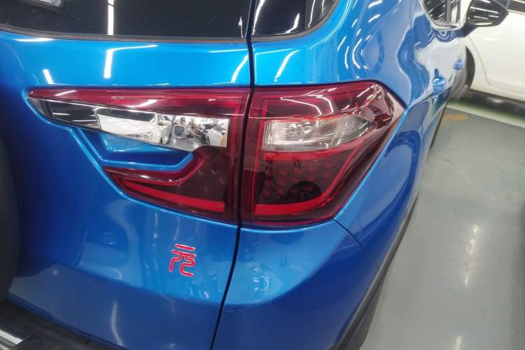 Used BYD Yuan 2017 1.5L Automatic Cool & Stylish Model Right Rear Taillight