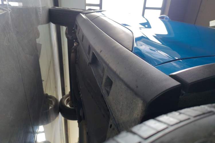 Used BYD Yuan 2017 1.5L Automatic Cool & Stylish Model Right Side Sill