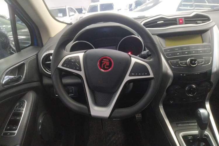 Used BYD Yuan 2017 1.5L Automatic Cool & Stylish Model Steering Wheel