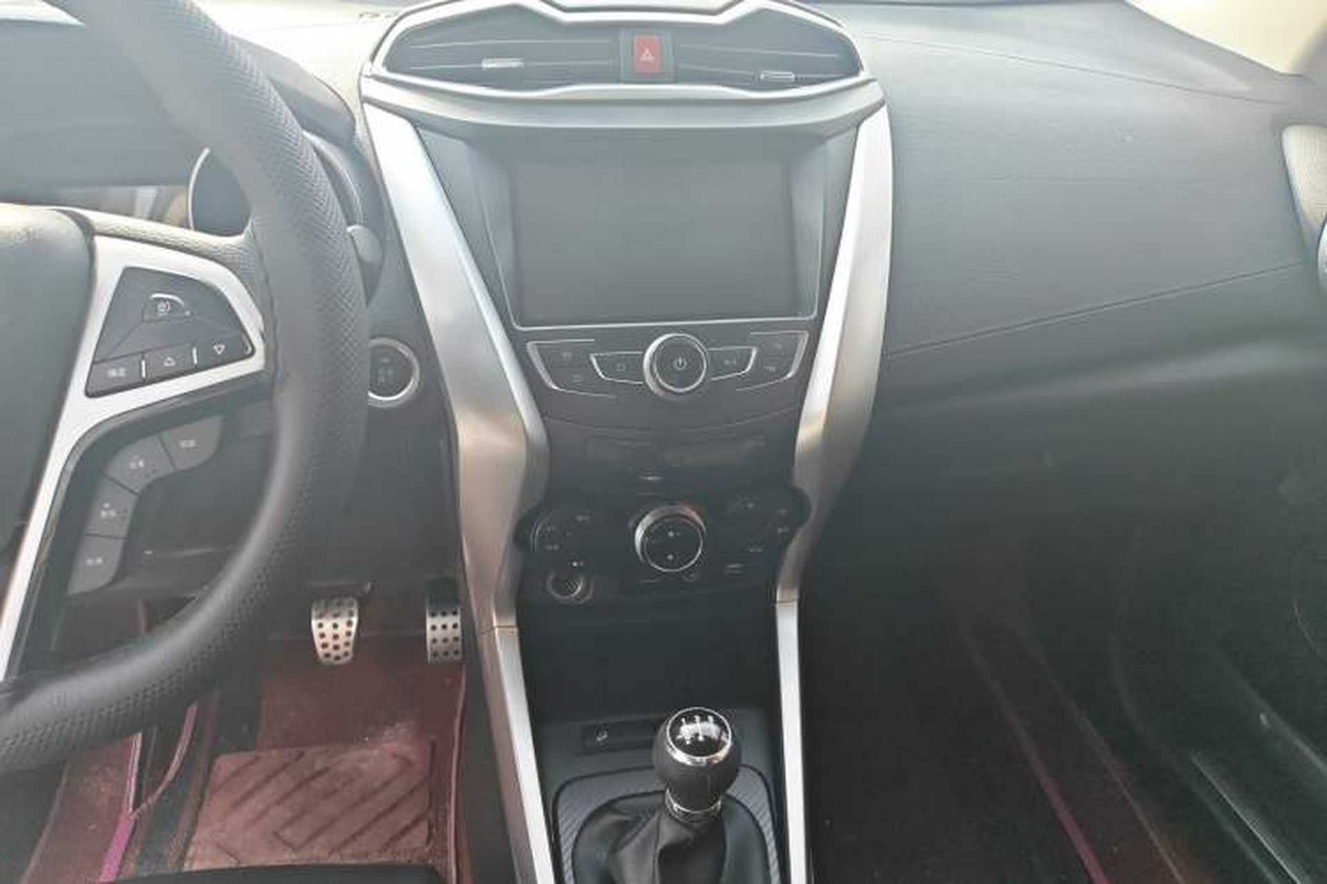Used BYD Yuan 2017 1.5L Manual Cool Connect Model Audio And AC Panel