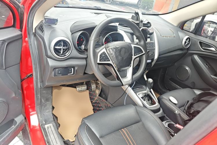 Used BYD Yuan 2017 1.5L Automatic Cool & Stylish Model Center Console
