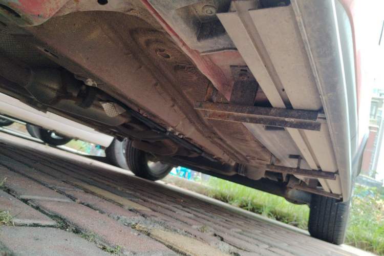 Used BYD Yuan 2017 1.5L Automatic Cool & Connected Model Chassis Front Left